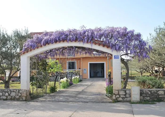 A&l Apartmán Sukošan